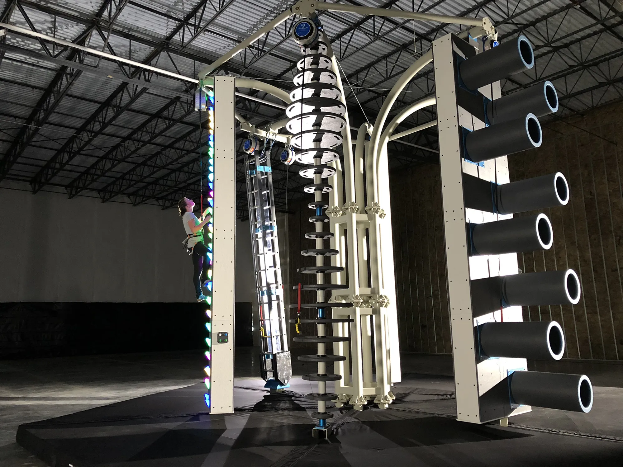 Kinetix Action Towers - Modular Climbing | Eldorado Climbing